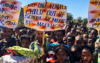 Ethiopian women call for an end to girls missing out on an education due to early marriage.